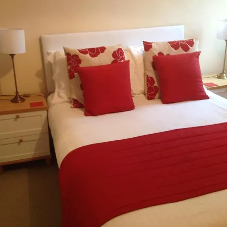 Buckley Farmhouse Bed And Breakfast-3
